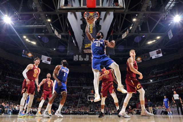 fifa club world cup-恩比德狂轰40+15 阿伦与莫布利伤情决定骑士命运